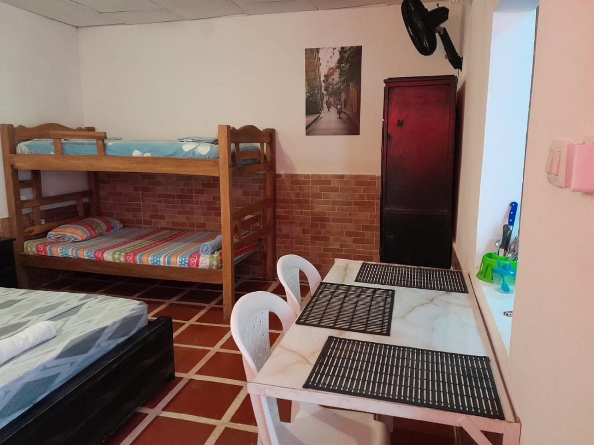 Habitaciones En Cartagena Cerca Al Mar ภายนอก รูปภาพ
